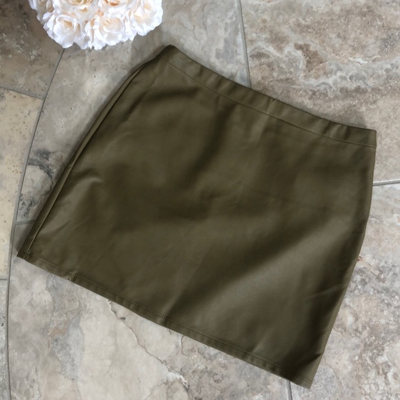 Forever 21 Dresses & Skirts - ‼️SOLD‼️ NWOT Forever 21 Faux Leather Skirt
